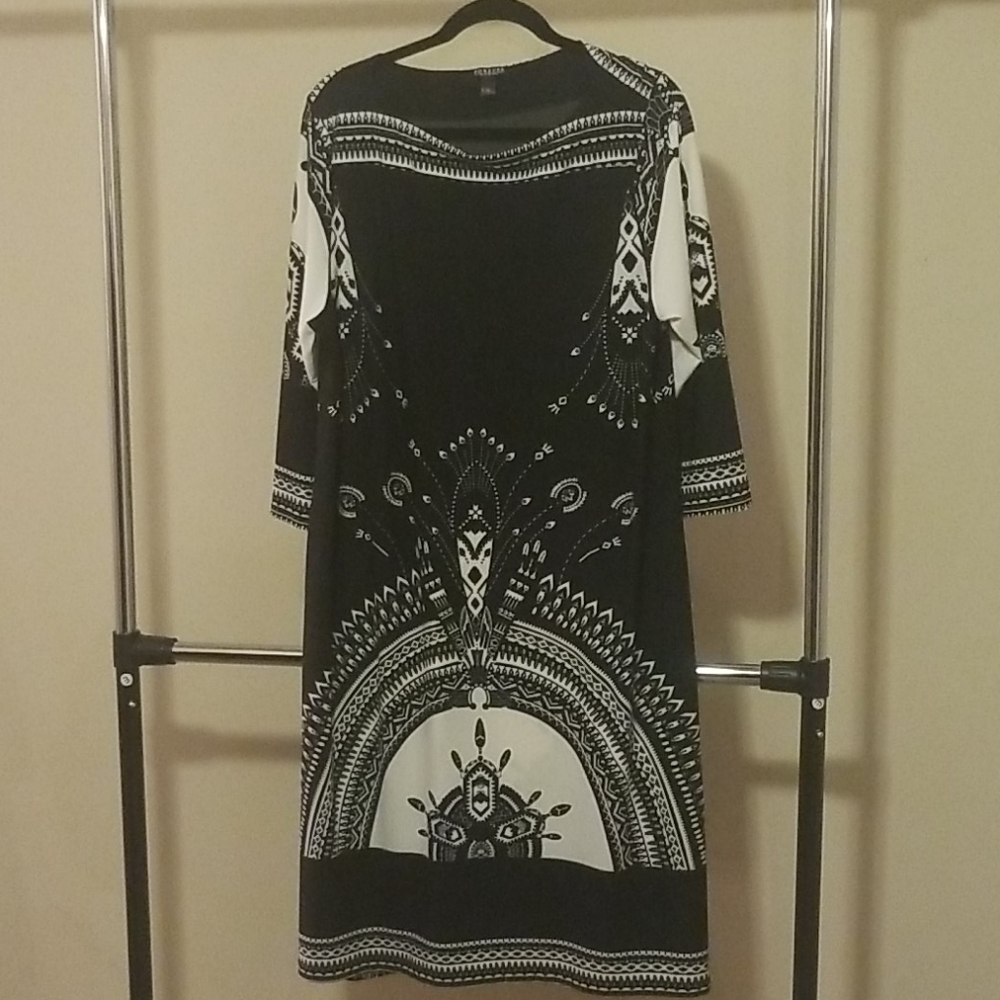 Black & white dress